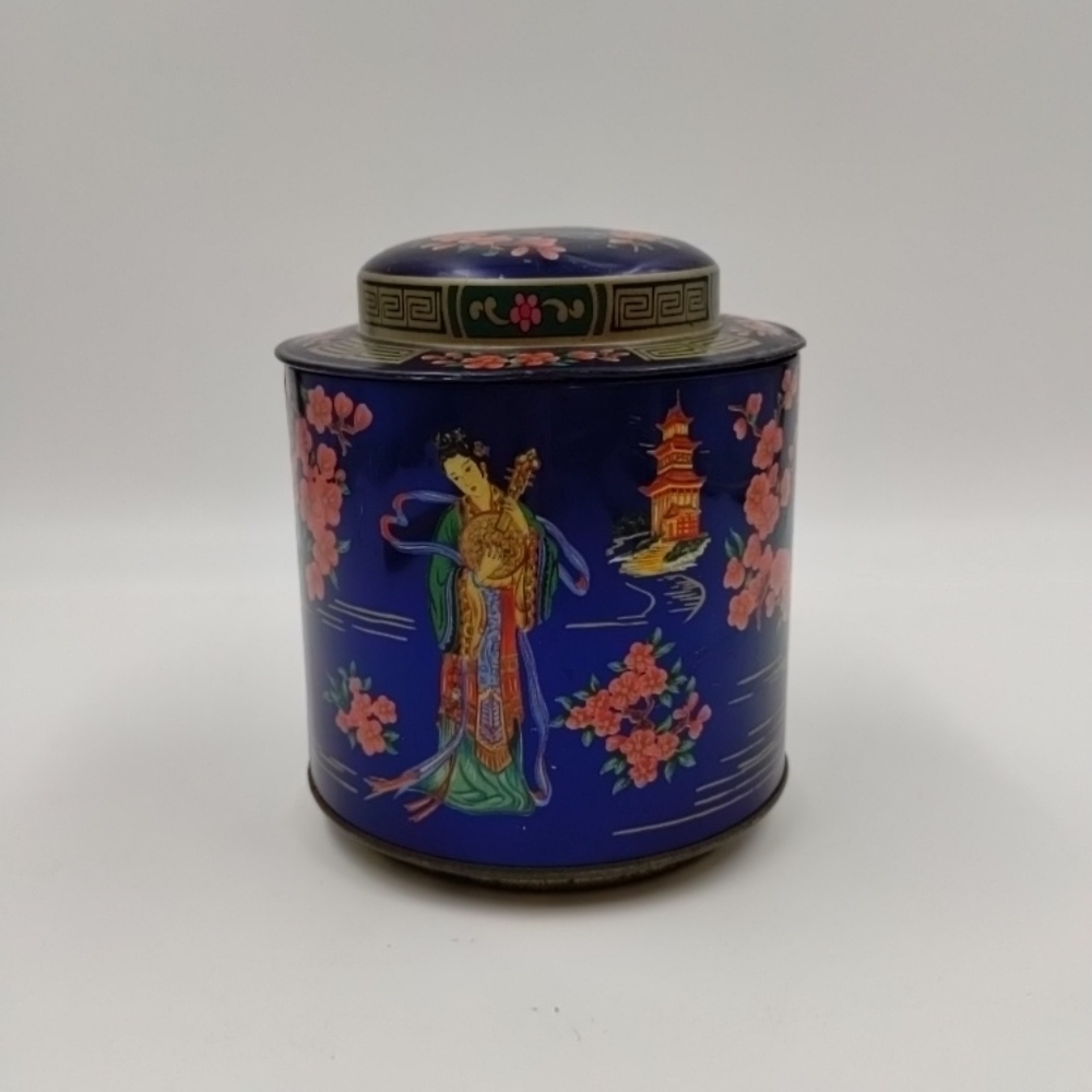 Japan Theme Tea Tin Daher Long Island Vintage Canister England 5.5" Tall w/Lid